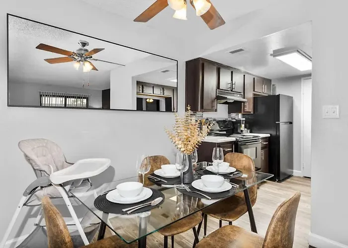Hideaway Luxe Amenities Parking * Tempe