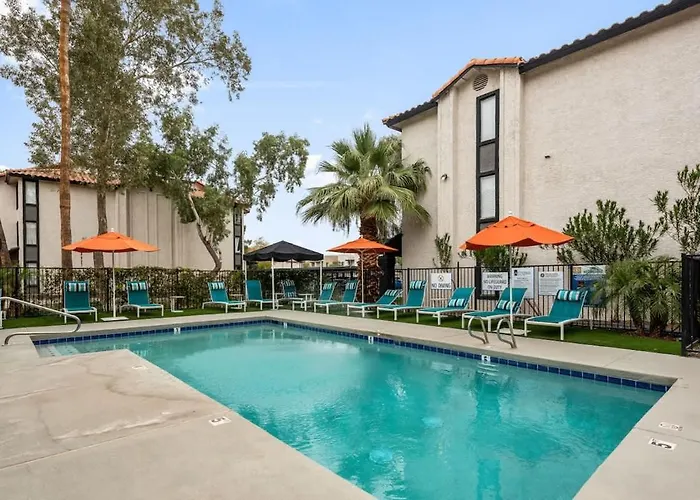 Hideaway Luxe Amenities Parking * Tempe